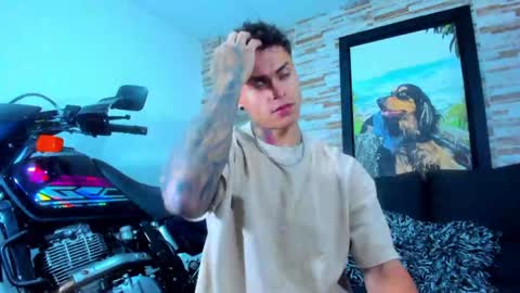 Sebastian online show from January 16, 5:53 am