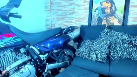 Sebastian online show from January 18, 11:33 pm