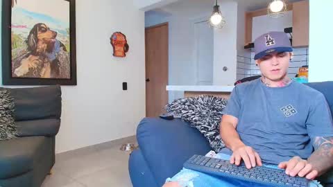 Sebastian online show from October 19, 4:10 pm