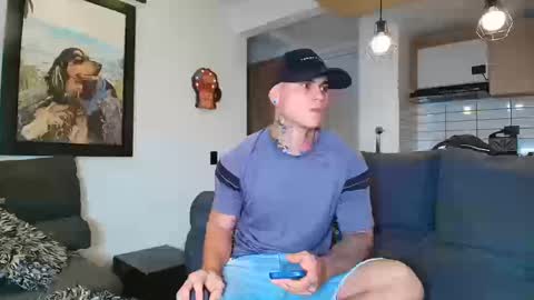 Sebastian online show from September 16, 10:32 pm