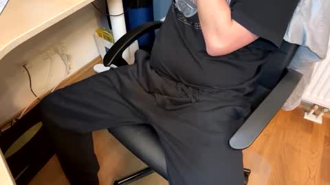 markus1987graz online show from March 6, 12:09 pm