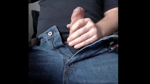 Snapshot of markus81xxx chatting on December 18, 7:58 am markus81xxx online show from December 18, 7:58 am