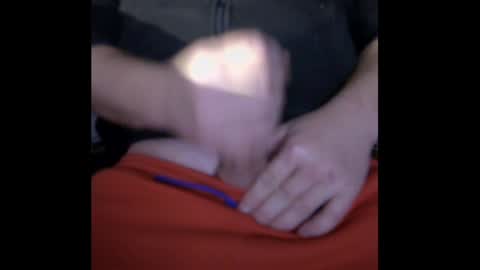 Snapshot of markus81xxx chatting on December 18, 9:29 pm markus81xxx online show from December 18, 9:29 pm