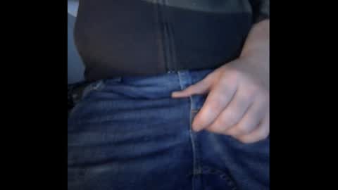 Snapshot of markus81xxx chatting on December 31, 8:45 pm markus81xxx online show from December 31, 8:45 pm