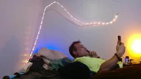 markymark101825061 online show from February 7, 11:24 pm