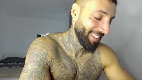 masculineguy69 online show from October 15, 7:27 am