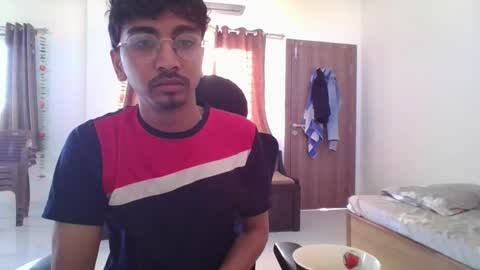 maskboyz2003 online show from March 9, 2:29 am