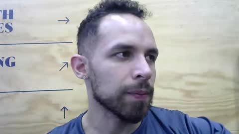 Snapshot of mason_fit chatting on October 16, 5:10 pm Mason Andre online show from October 16, 5:10 pm