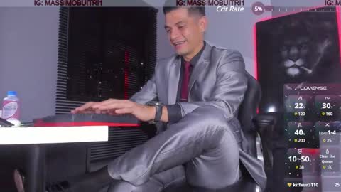 Snapshot of massimo_g chatting on February 2, 12:09 am I am Massimo online show from February 2, 12:09 am