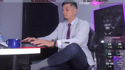 Snapshot of massimo_g chatting on January 18, 11:55 pm I am Massimo online show from January 18, 11:55 pm