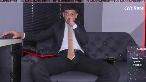 I am Massimo online show from December 5, 12:56 pm