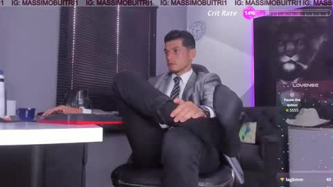 Snapshot of massimo_g chatting on October 11, 3:27 pm I am Massimo online show from October 11, 3:27 pm