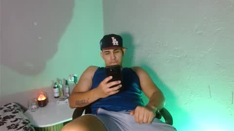 massimo_vidal online show from December 16, 2:18 am