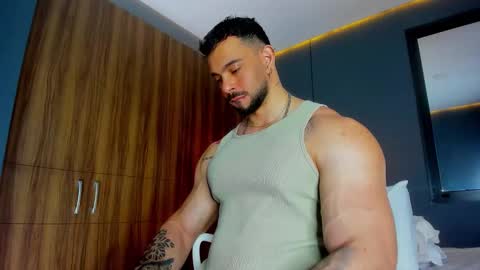 massimo online show from March 8, 2:04 am