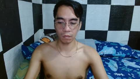 massive_boner02 online show from December 18, 2:32 am