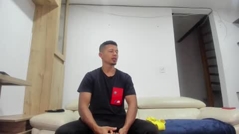 Domi online show from December 18, 10:40 am