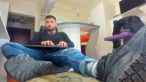 Matthew online show from November 12, 8:25 pm