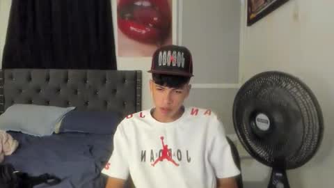 master_billy1 online show from May 18, 4:40 am