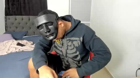 master_boy28 online show from February 4, 7:25 am