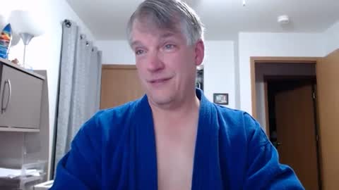 Master Thorn online show from February 8, 3:08 am