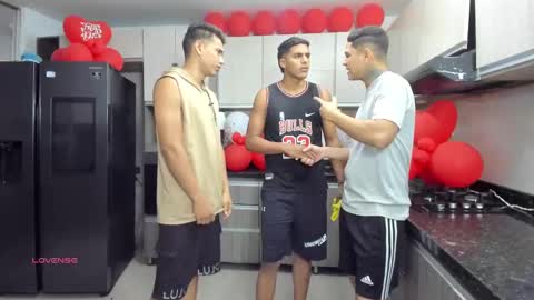 Team Cris Darwin- Fernando- Stiven- David online show from September 21, 11:32 am