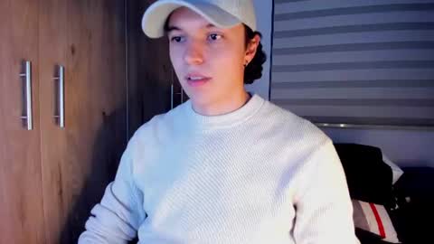 mastrangelo_x online show from July 13, 4:47 am
