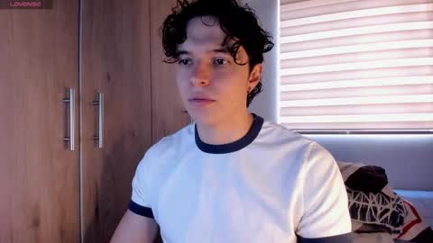 mastrangelo_x online show from March 27, 10:22 pm