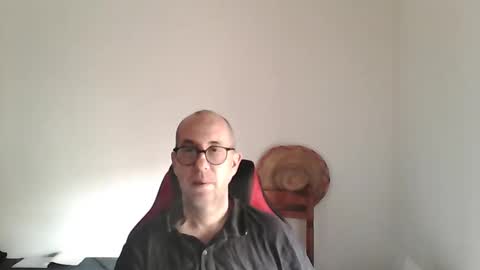 mat11efou online show from April 11, 10:08 am