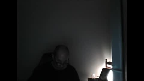 mat11efou online show from April 19, 2:55 am