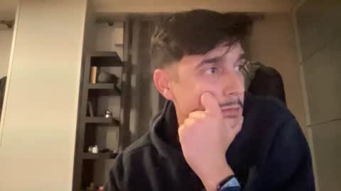 Aaron online show from December 16, 9:55 pm