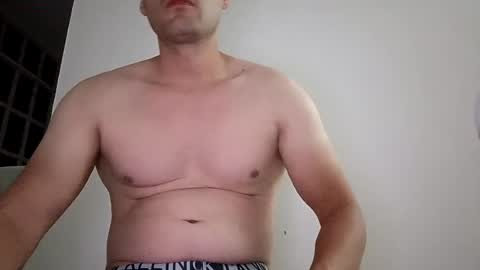mateo2803 online show from June 16, 4:15 am