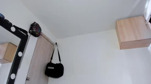 mateo_escobar online show from September 8, 4:06 pm