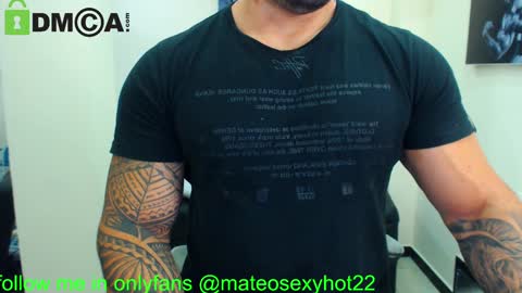 Snapshot of mateosexyhot22 chatting on February 5, 12:31 am Mateo online show from February 5, 12:31 am
