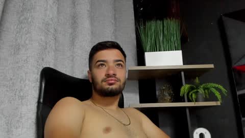 Mathews online show from December 2, 11:32 am