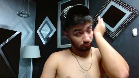 Mathews online show from December 4, 11:30 am