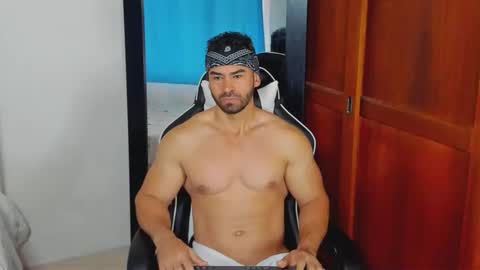 mathews_smith online show from September 16, 11:33 am