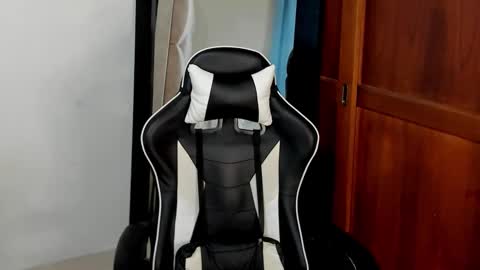 mathews_smith online show from April 1, 1:41 pm