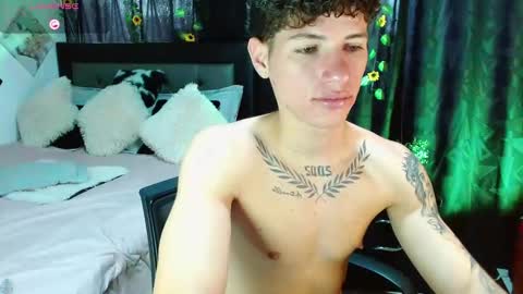     online show from February 25, 9:05 pm