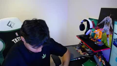 matias online show from December 2, 10:13 pm