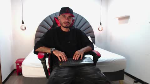 Matthew online show from January 14, 2:05 am