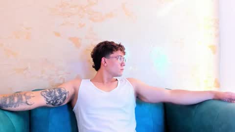 matthew online show from October 21, 9:17 pm