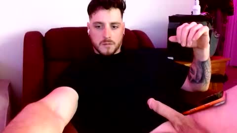 mattxxxceptional online show from May 3, 7:22 am