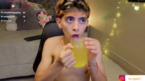 matty_spark online show from December 16, 3:19 pm