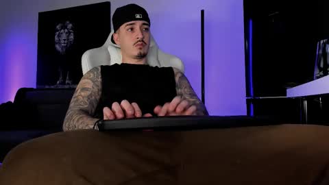 Matt online show from November 14, 9:38 pm