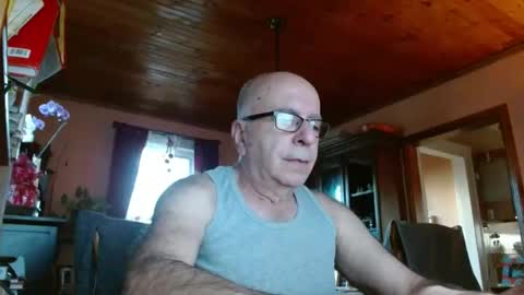 Maurice online show from March 3, 12:10 pm