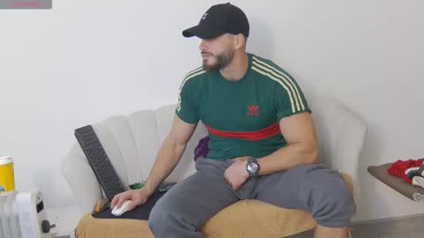 mauro_real_man online show from November 11, 6:46 pm