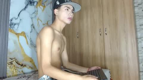 maverickhotson303av online show from November 24, 8:54 pm