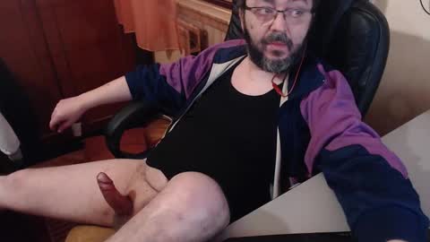 Max online show from December 28, 7:55 am