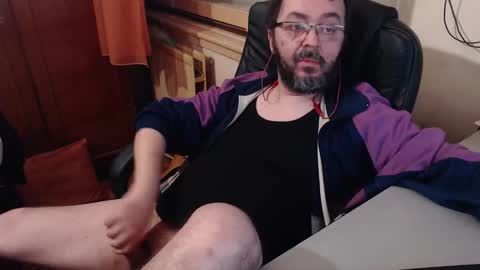 Max online show from December 25, 8:07 am