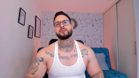 max D. online show from March 13, 12:57 pm